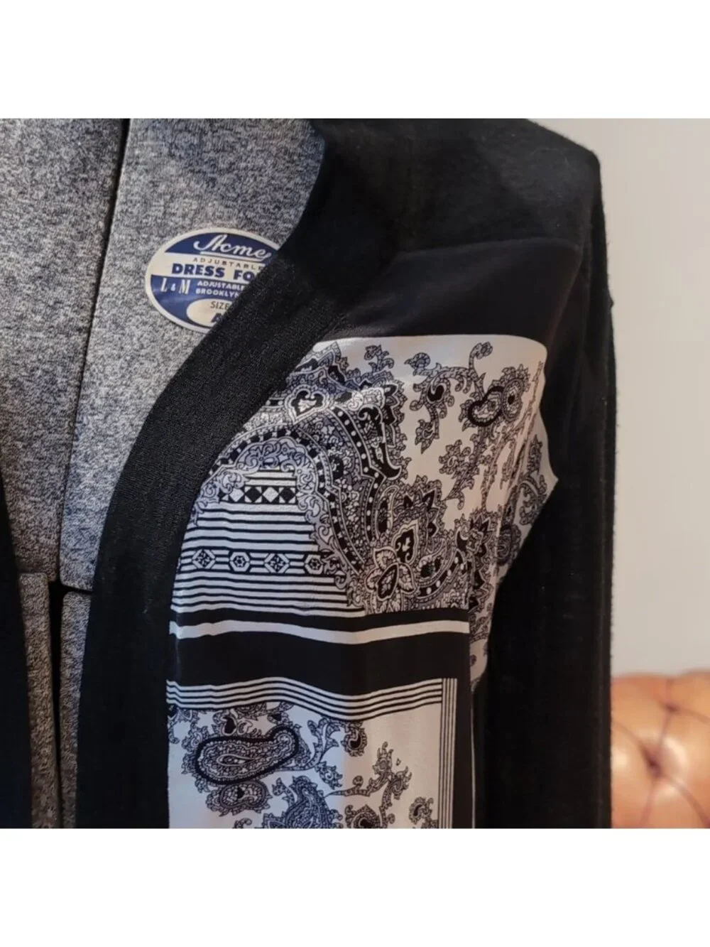 Sandro Black White Paisley Silk Wool Cardigan - Picture 6 of 10